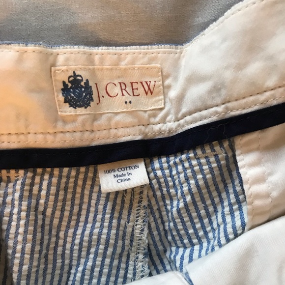 Men’s Shorts - Picture 2 of 4